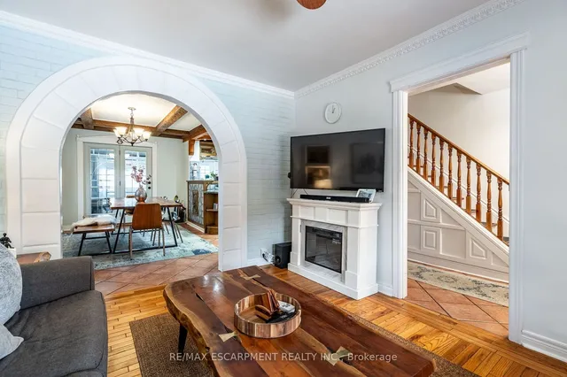 Additional image 9 of 164 Edgemont St