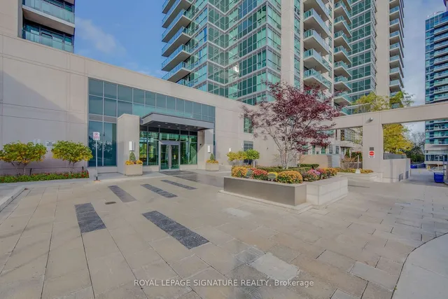 Additional image 33 of 35 Brian Peck Cres Unit 124