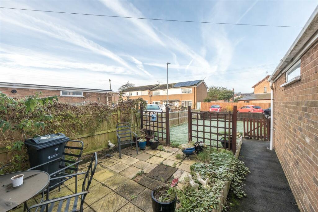 Additional image 25 of Gowy Crescent, Tarvin