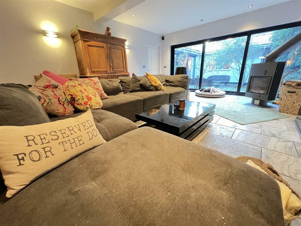 Additional image 9 of Tower Road North, Heswall, Wirral