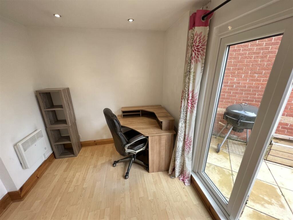 Additional image 24 of Smallridge Close, Pensby, Wirral