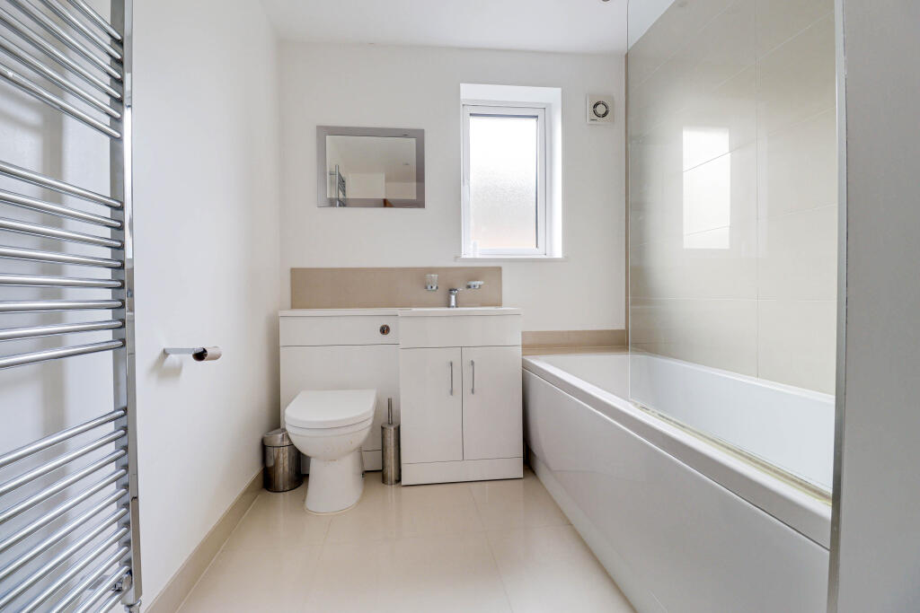 Additional image 15 of Hawthorn Way, St. Albans, Hertfordshire, AL2