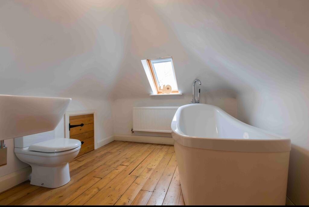 Additional image 22 of Quaker Lane, CH60