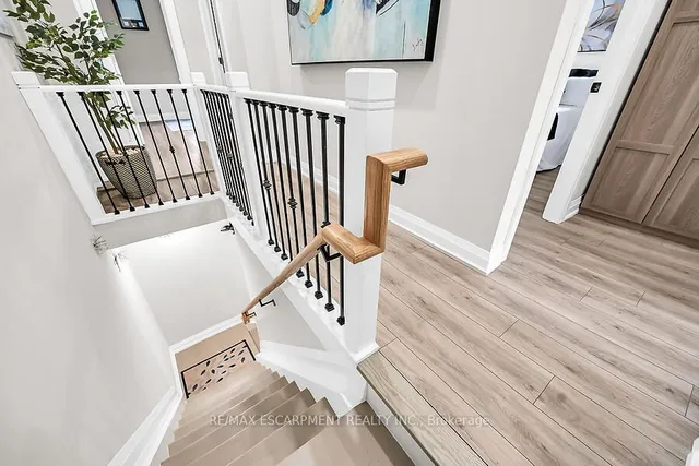 Additional image 23 of 214 East Ave