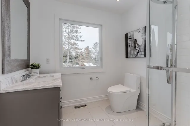 Additional image 31 of 21 Meander Clse