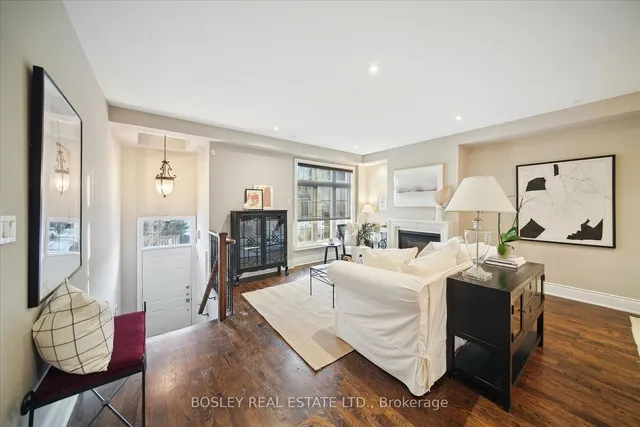 Additional image 3 of 208 La Rose Ave Unit 15