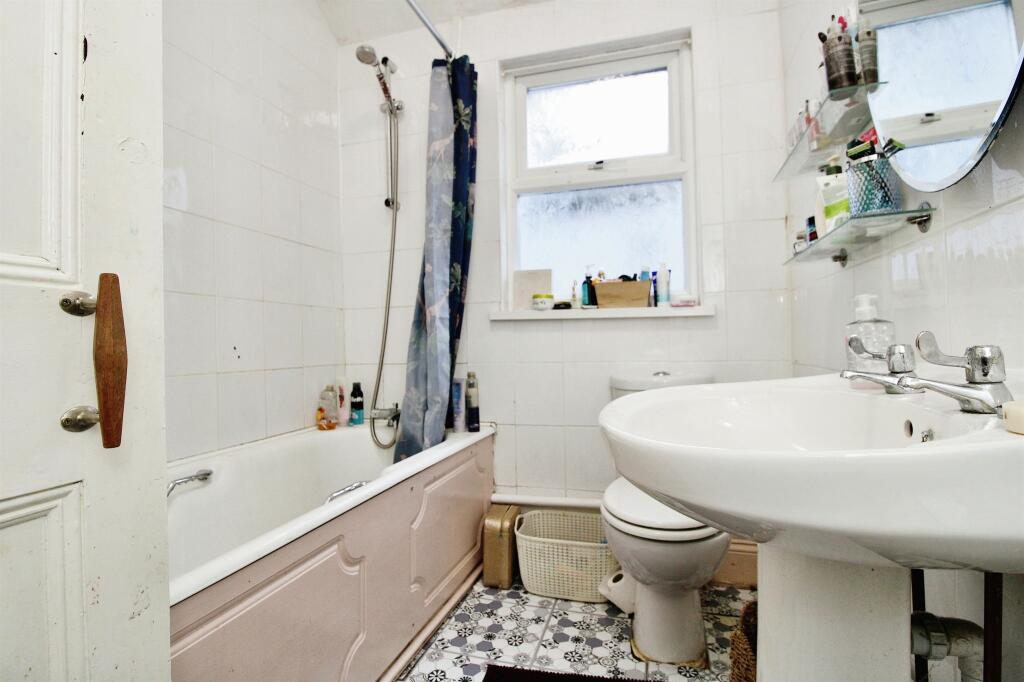 Additional image 9 of Northumberland Street, Cardiff