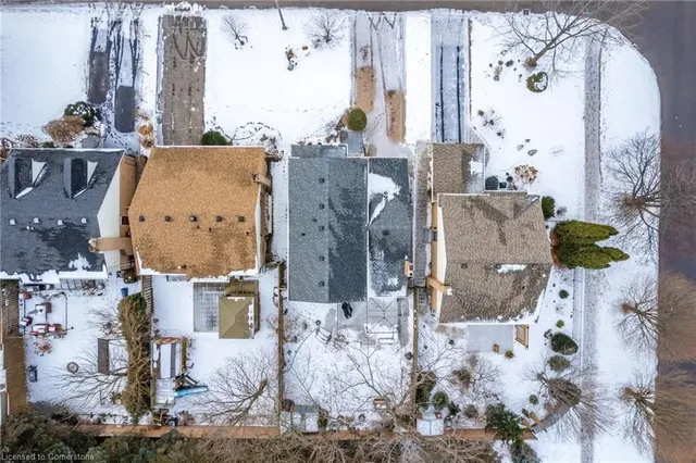 Additional image 49 of 371 Knightsbridge Cres