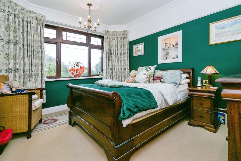 Additional image 9 of Port Road East, Barry