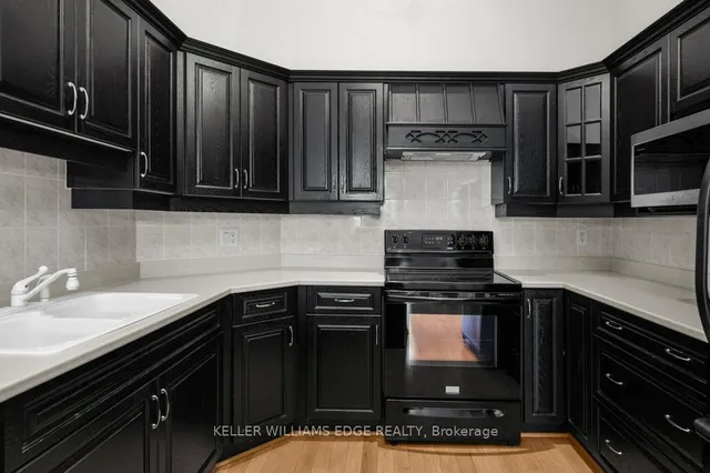 Additional image 13 of 2282 Turnberry Rd Unit 15