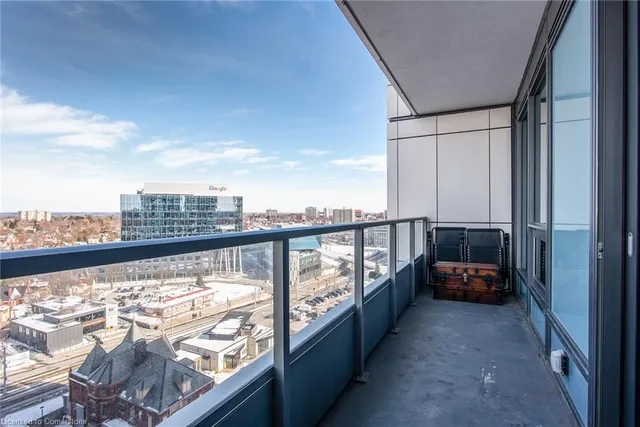 Additional image 22 of 15 Wellington St Unit 1101