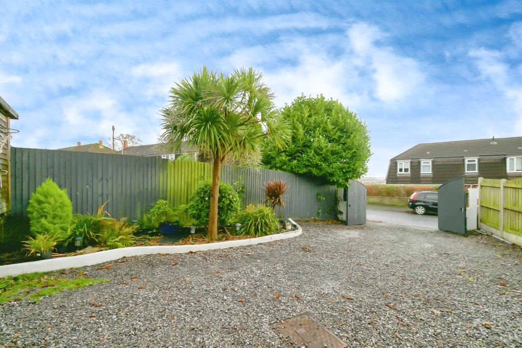 Additional image 12 of Kent Green, Barry