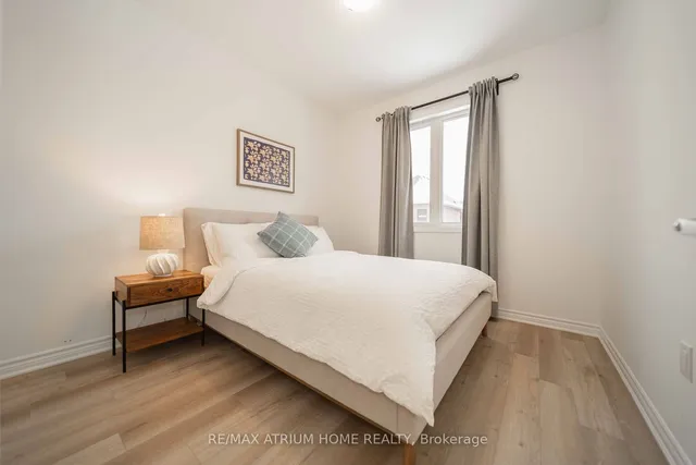 Additional image 32 of 1518 Moira Cres