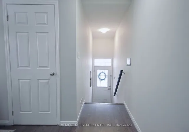 Additional image 4 of 388 Old Huron Rd Unit 21C