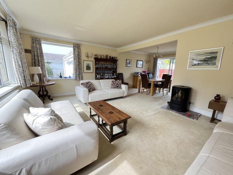 Additional image 2 of 27 Pwll-Y-Myn Crescent , Peterston Super Ely, The Vale of Glamorgan CF5 6LR