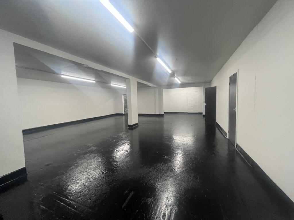 Additional image 4 of Unit 5 Cwmbach Industrial Estate, Cwmbach, Aberdare, CF44 0AE