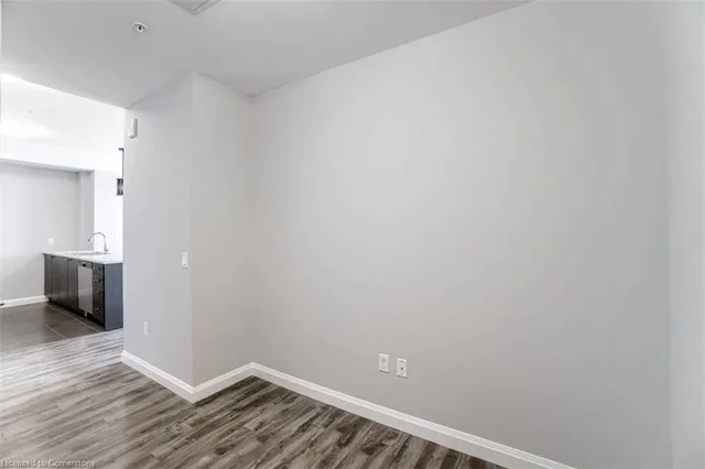 Additional image 17 of 112 King St Unit 1104