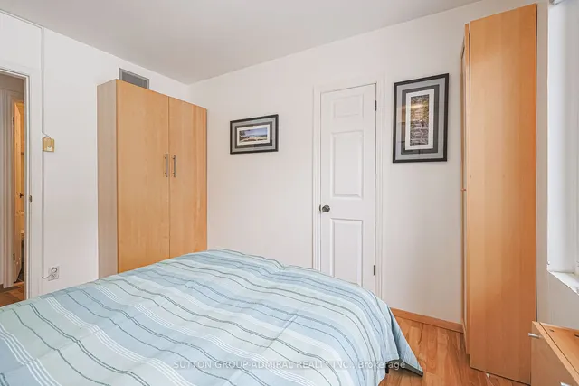 Additional image 22 of 221 Churchill Ave