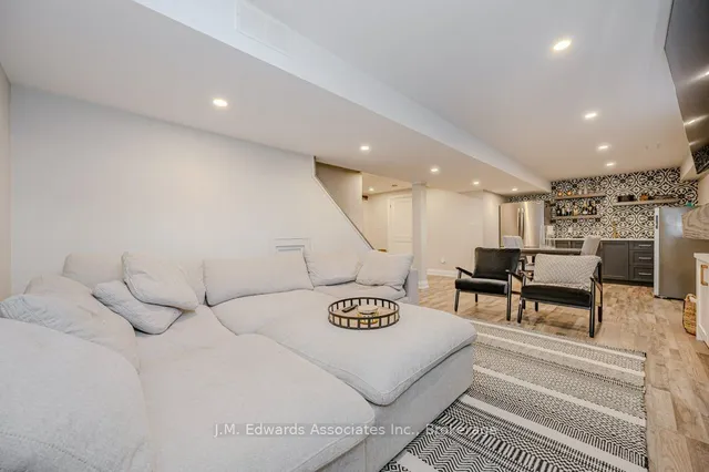 Additional image 2 of 139 Humphrey St