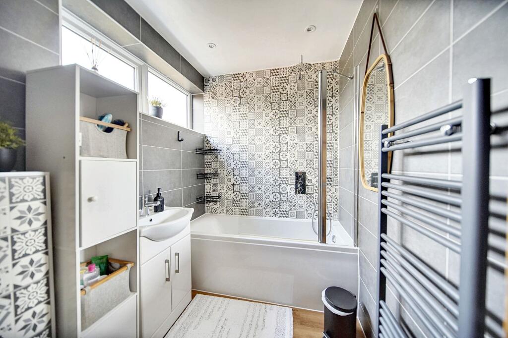 Additional image 3 of Aureole Walk, Newmarket, CB8