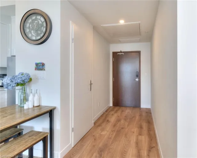 Additional image 14 of 60 Frederick St Unit 1111