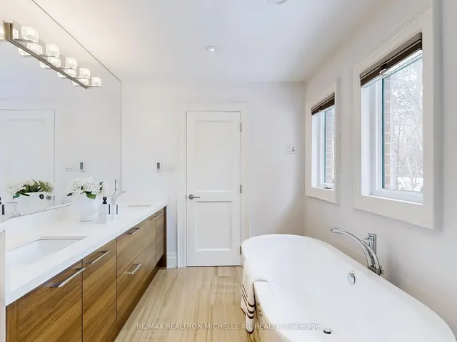 Additional image 22 of 28 Addison Cres