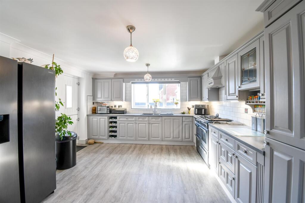 Additional image 4 of Clos Yr Wylan, Barry