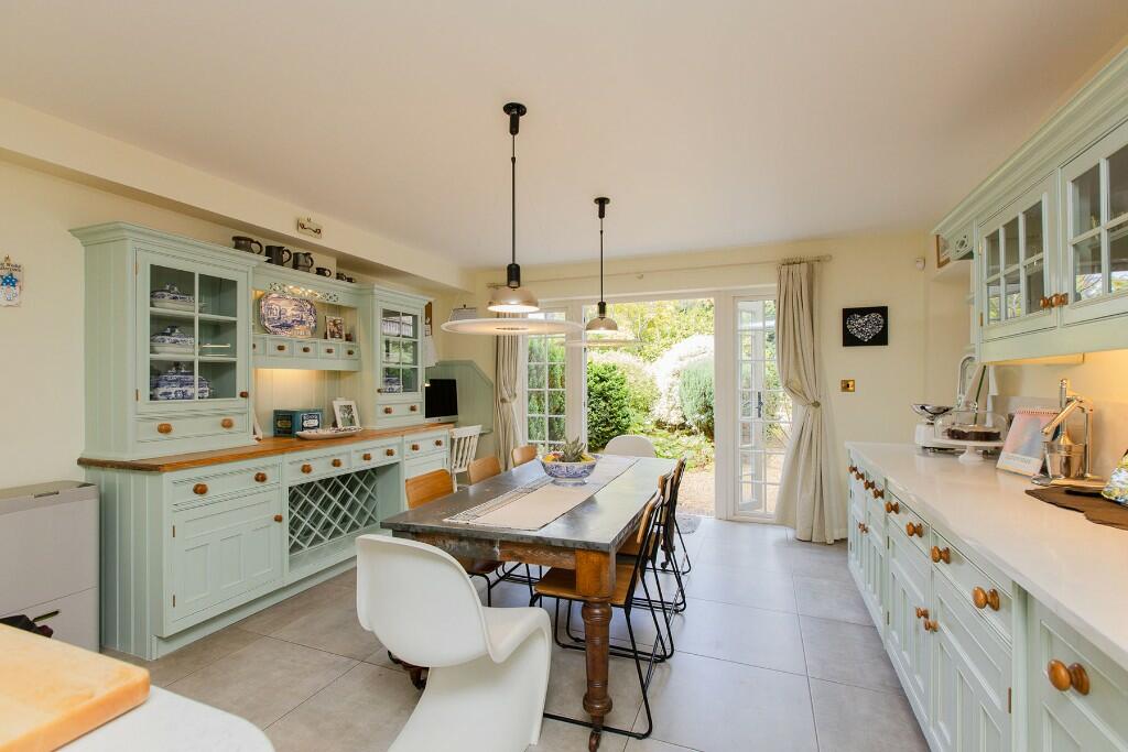 Additional image 9 of DAKOTA HOUSE, Croft Drive East, CH48