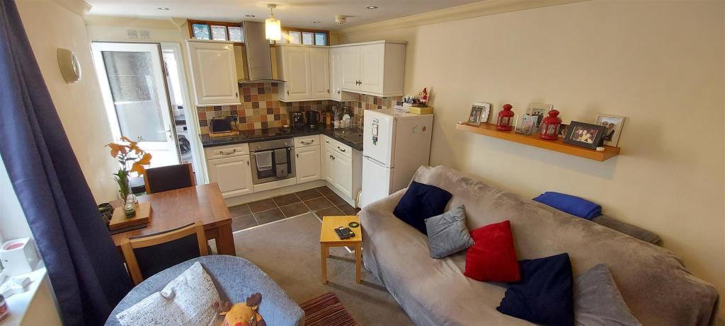 Additional image 20 of Brunswick Street, Canton, Cardiff