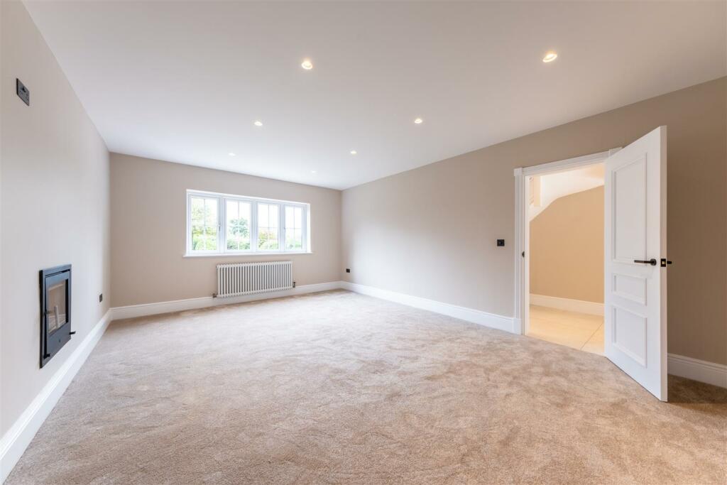 Additional image 18 of Belle Vue Lane, Guilden Sutton