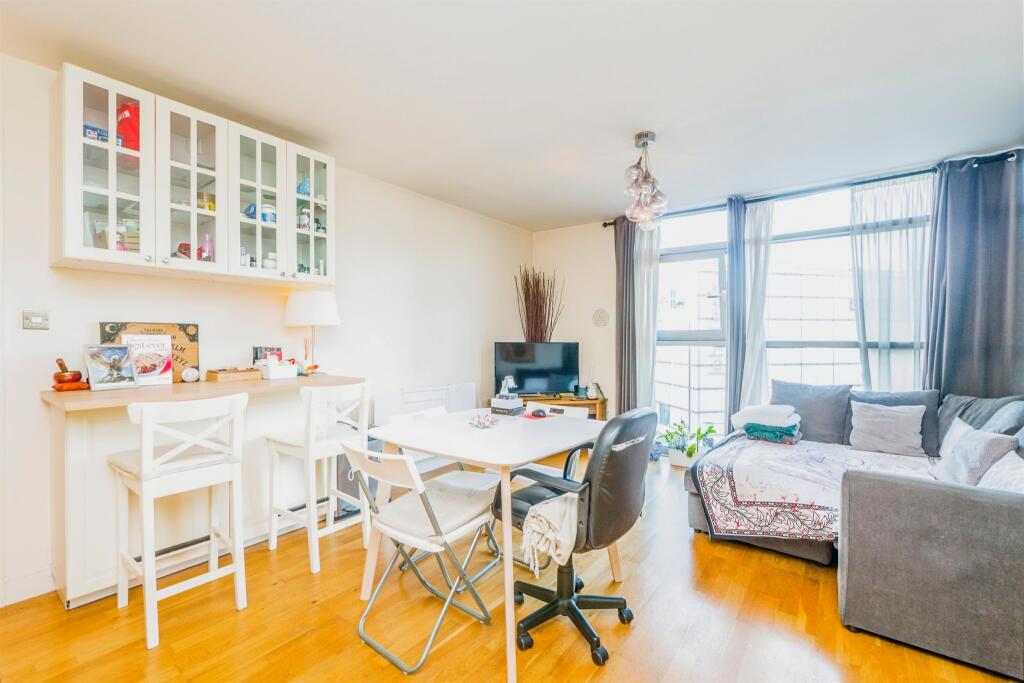 Additional image 19 of Bute Terrace, Cardiff