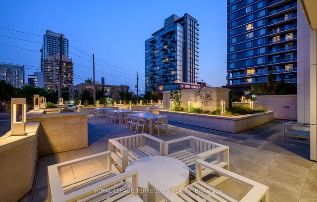 Additional image 40 of 75 Canterbury Pl Unit 1702