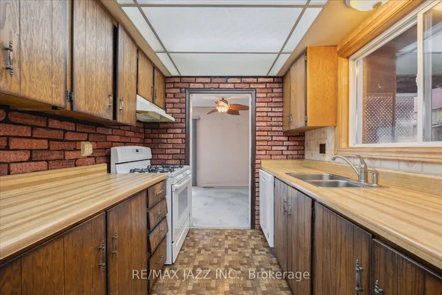 Additional image 7 of 55 Madras Cres