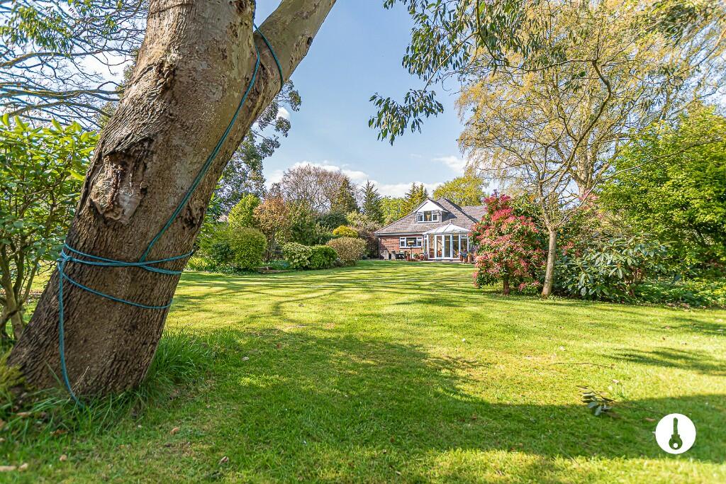 Additional image 36 of Vicarage Lane, CH64