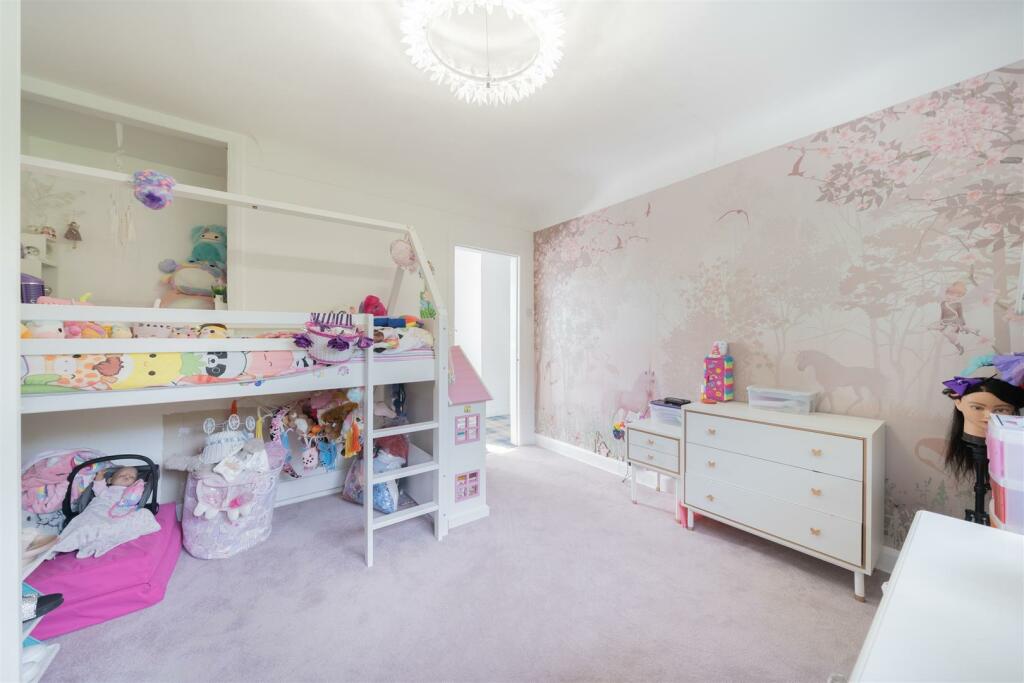 Additional image 18 of Low Wood Grove, Barnston, Wirral