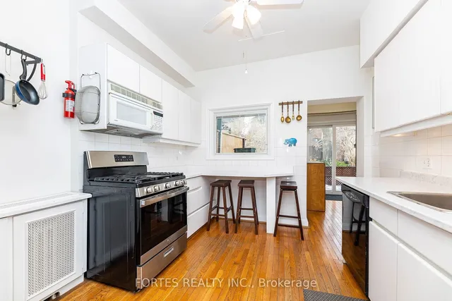 Additional image 13 of 391 Parkside Dr