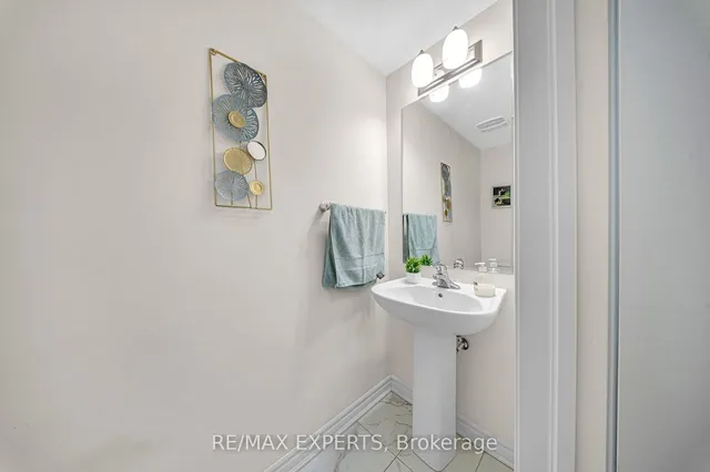 Additional image 17 of 668 Kennedy Circ