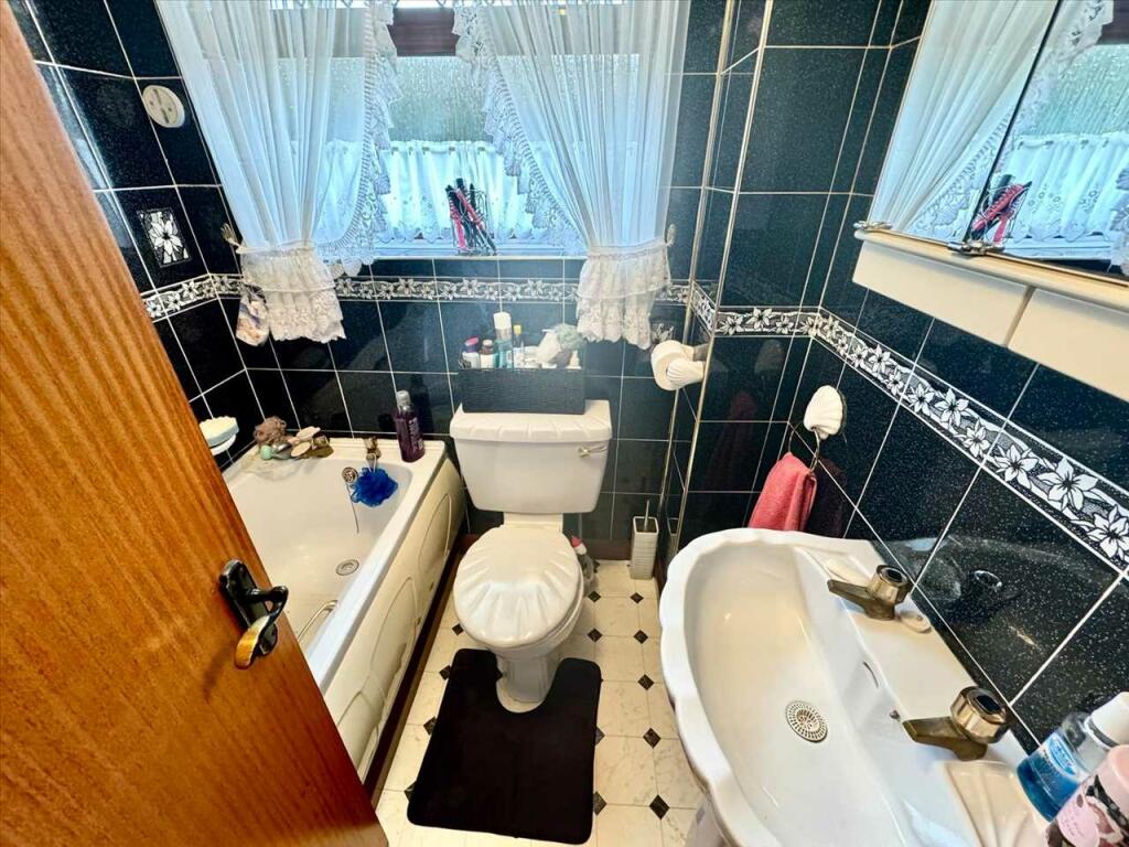 Additional image 16 of Parkland Road, Porth