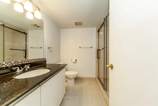 Additional image 29 of 215 Wynford Dr Unit 1905