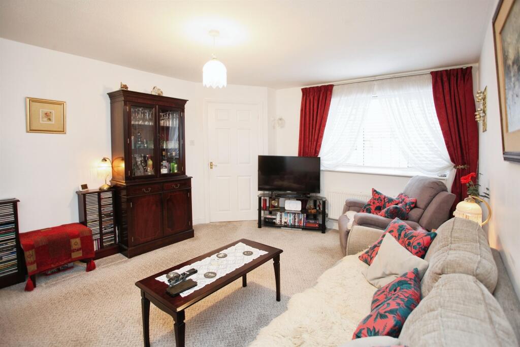 Additional image 4 of Tyle'r Hendy, Miskin, Pontyclun