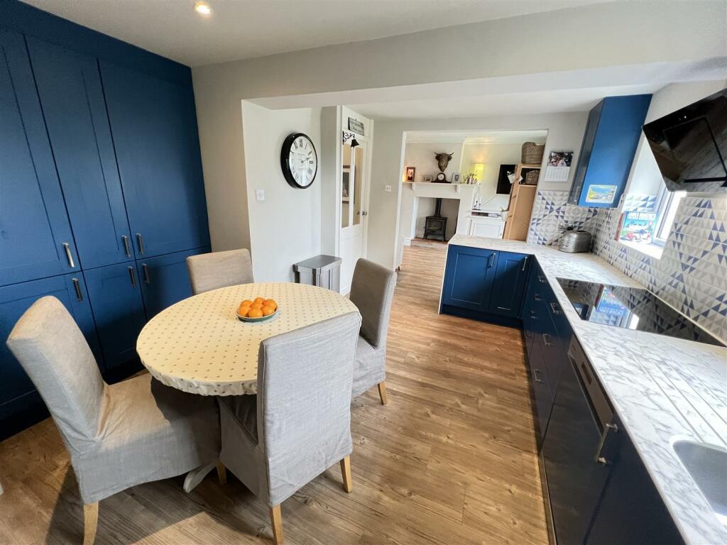 Additional image 44 of Mostyn Avenue, Heswall, Wirral