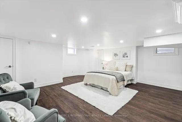 Additional image 28 of 290 Bathurst St