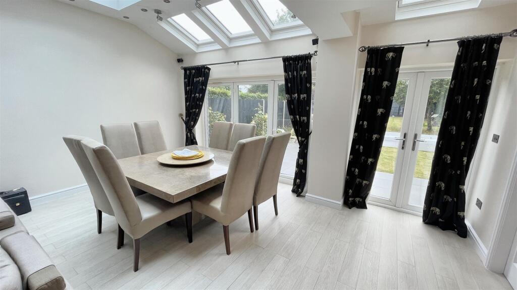 Additional image 7 of Green Road, Moseley