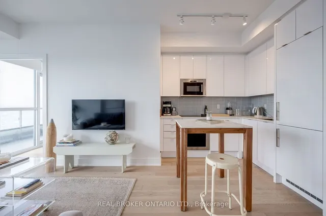 Additional image 13 of 181 Bedford Rd Unit 1810