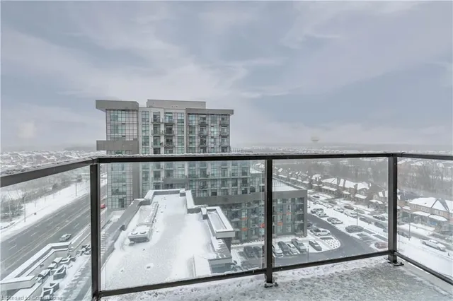 Additional image 19 of 450 Dundas St Unit 1007