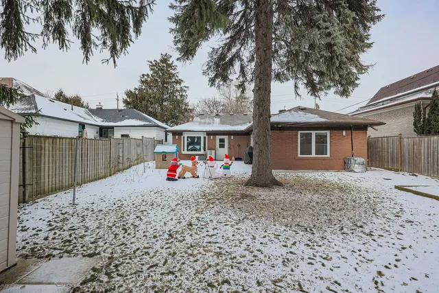 Additional image 36 of 221 Churchill Ave