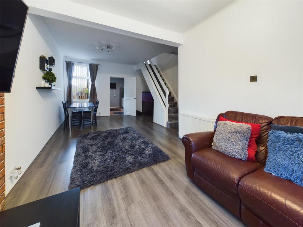 Additional image 4 of Bridle Road