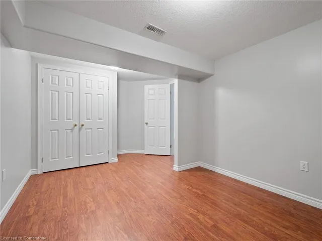 Additional image 20 of 9 1/2 York St Unit 2