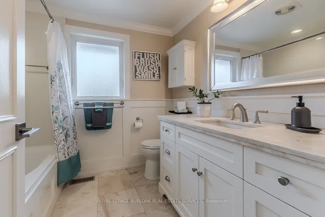 Additional image 34 of 2091 Canterbury Dr