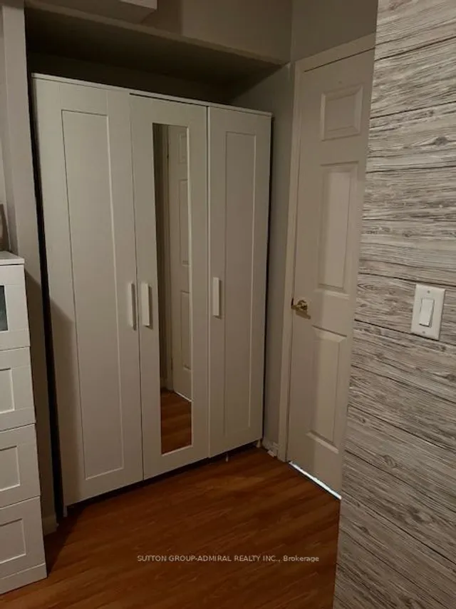 Additional image 16 of 5940 Yonge St Unit 512